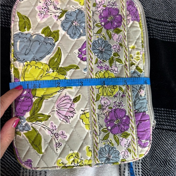 Vera Bradley iPad holder - Picture 3 of 10